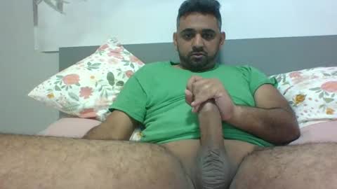 Snapshot of cumshoweruk chatting on 8, 10, 2025 cumshoweruk online show from 8, 10, 2025