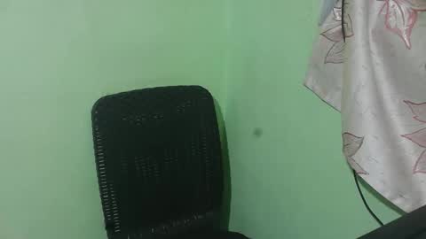 cumwhore4uxox online show from 3, 2, 2026