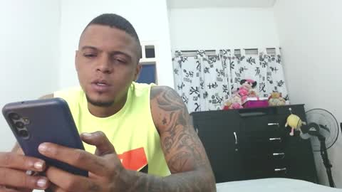 dominic and julieta... independent models online show from 3, 1, 2025