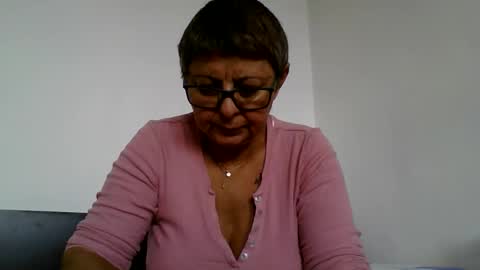 couple online show from 22, 10, 2025