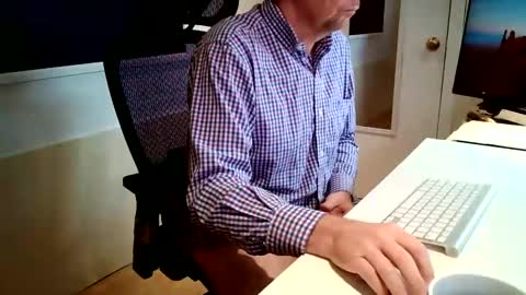 curious_madame_scotsman online show from 26, 11, 2025