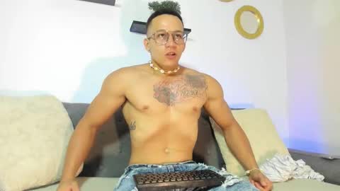 Roger online show from 23, 2, 2026