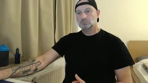 Curman85 online show from 10, 10, 2025