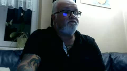 Snapshot of curtus14 chatting on 7, 7, 2026 curtus14 online show from 7, 7, 2026
