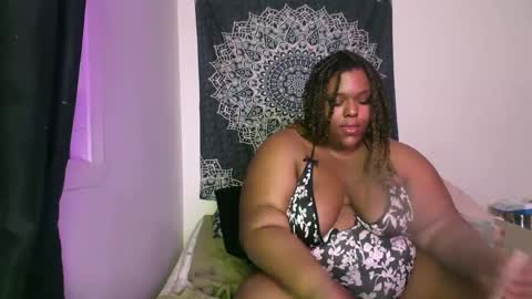 Snapshot of curvybcelinemixe chatting on 25, 2, 2025 Cline  online show from 25, 2, 2025