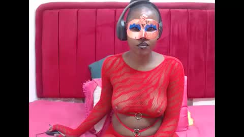 Snapshot of curvybootiliscious88 chatting on 28, 4, 2026 CurvyBootiliscious88 online show from 28, 4, 2026