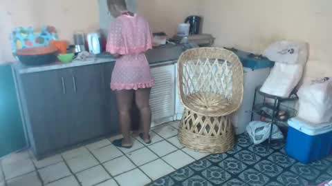 curvypear76x online show from 6, 1, 2025