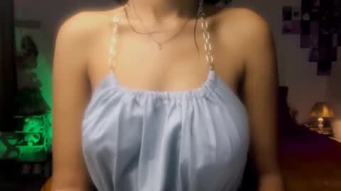 Snapshot of cute_alishaa chatting on 5, 5, 2026 Alisha online show from 5, 5, 2026