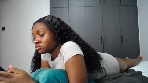 Snapshot of cute_ass18 chatting on 8, 5, 2026 Liya online show from 8, 5, 2026