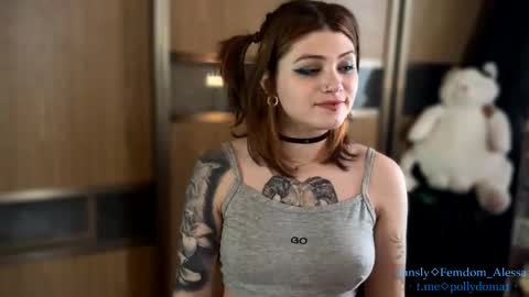 Snapshot of cute_baby_drug chatting on 1, 5, 2026 Polly my Name. . online show from 1, 5, 2026