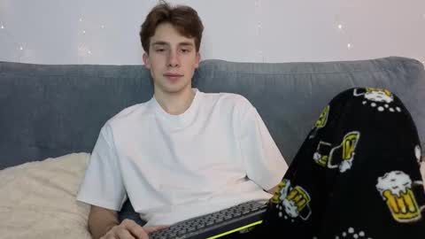 Snapshot of cute_brian chatting on 17, 2, 2026 Im Brian online show from 17, 2, 2026