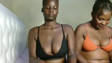 Snapshot of cute_dani01 chatting on 15, 2, 2026 Dani online show from 15, 2, 2026