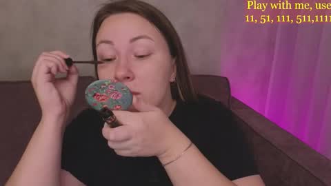 Everyday stream in the same time online show from 23, 10, 2025