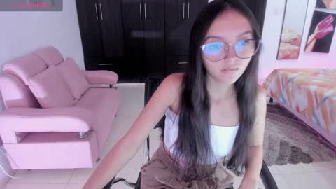 Bella Fox online show from 9, 9, 2025