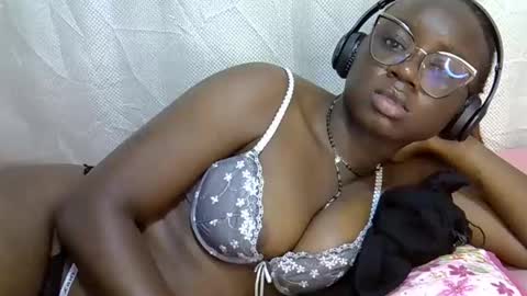 Snapshot of cute_gee chatting on 21, 4, 2026 daddysdoll online show from 21, 4, 2026