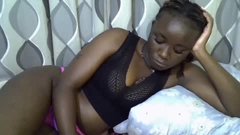 Snapshot of cute_gee chatting on 28, 5, 2026 daddysdoll online show from 28, 5, 2026