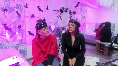 Snapshot of cute_hollywood chatting on 31, 10, 2025 Sofa online show from 31, 10, 2025