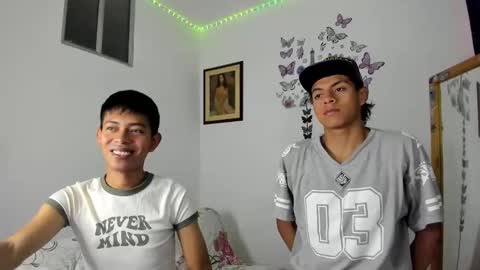 Snapshot of cute_horny_friends chatting on 17, 5, 2026 AnderSamu online show from 17, 5, 2026