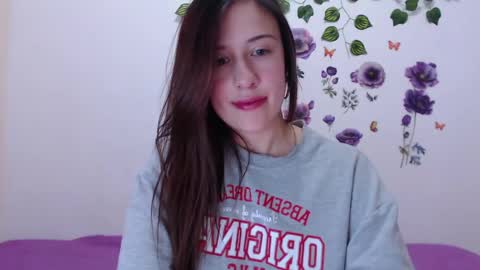 Snapshot of cute_isaa chatting on 7, 5, 2026 Isabella online show from 7, 5, 2026
