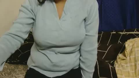 Snapshot of cute_kashmira99 chatting on 5, 1, 2025 kashmira online show from 5, 1, 2025