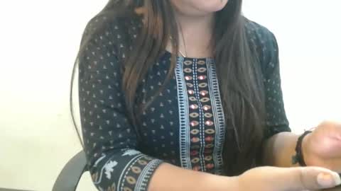 Snapshot of cute_kavya chatting on 15, 10, 2025 cute_kavya online show from 15, 10, 2025