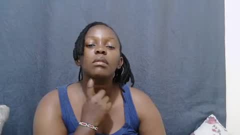 Snapshot of cute_lyn6 chatting on 18, 6, 2026 cute_lyn6 online show from 18, 6, 2026