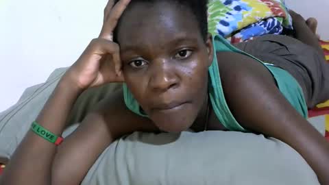 cute_marion online show from 12, 9, 2025
