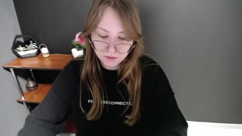 Veronica online show from 20, 2, 2025