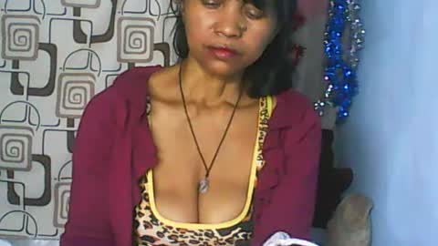 Snapshot of cute_moll chatting on 27, 6, 2026 murielle online show from 27, 6, 2026
