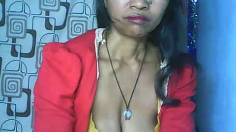 Snapshot of cute_moll chatting on 5, 7, 2026 murielle online show from 5, 7, 2026
