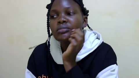 Snapshot of cute_roxie chatting on 6, 12, 2024 cute_roxie online show from 6, 12, 2024