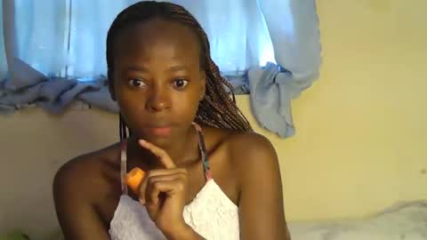 Snapshot of cute_sonny chatting on 10, 11, 2025 cute_sonny online show from 10, 11, 2025