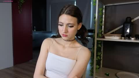 Snapshot of cute_sun_lovers chatting on 19, 5, 2026 Aria online show from 19, 5, 2026
