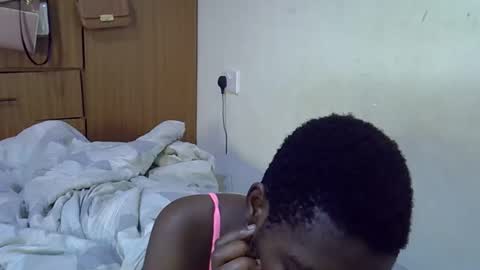 Snapshot of cute_tamara1 chatting on 26, 2, 2026 cute_tamara1 online show from 26, 2, 2026