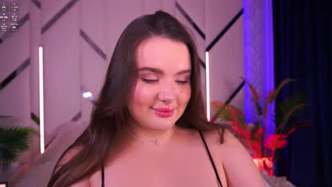 Amber online show from 4, 12, 2025