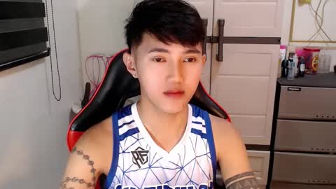 Snapshot of cuteasiancock98 chatting on 18, 5, 2026 Steph online show from 18, 5, 2026