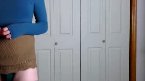 cutebb17 online show from 18, 4, 2026