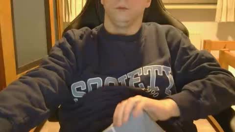 Snapshot of cuteboy090 chatting on 21, 4, 2026 Cuteboy090 online show from 21, 4, 2026