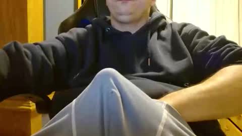 Snapshot of cuteboy090 chatting on 13, 5, 2026 Cuteboy090 online show from 13, 5, 2026
