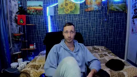 cuteboy228 online show from 15, 1, 2026