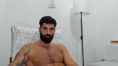 cuteeboy online show from 13, 11, 2025