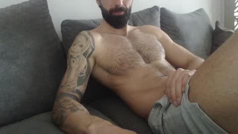 cuteeboy online show from 9, 4, 2026