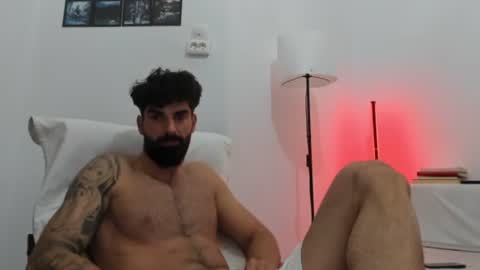 cuteeboy online show from 19, 6, 2026