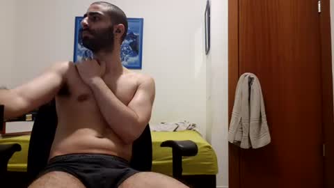 Snapshot of cuteguy52 chatting on 11, 6, 2026 cuteguy52 online show from 11, 6, 2026