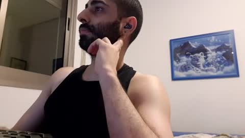 cuteguy52 online show from 23, 7, 2026