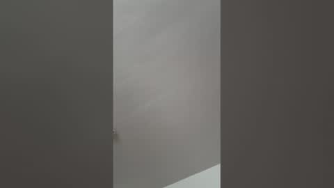 Snapshot of cuteguyy2001 chatting on 15, 4, 2026 cuteguyy2001 online show from 15, 4, 2026