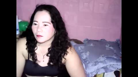 Snapshot of cutehornymom chatting on 12, 9, 2025 cutehornymom online show from 12, 9, 2025