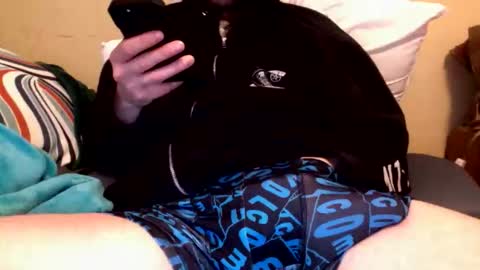 cutehungboi online show from 1, 2, 2026