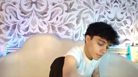 Snapshot of cutenaked_ chatting on 4, 2, 2026 cutenaked_ online show from 4, 2, 2026