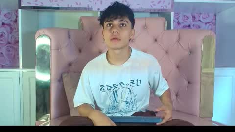 Snapshot of cutenaked_ chatting on 13, 2, 2026 cutenaked_ online show from 13, 2, 2026